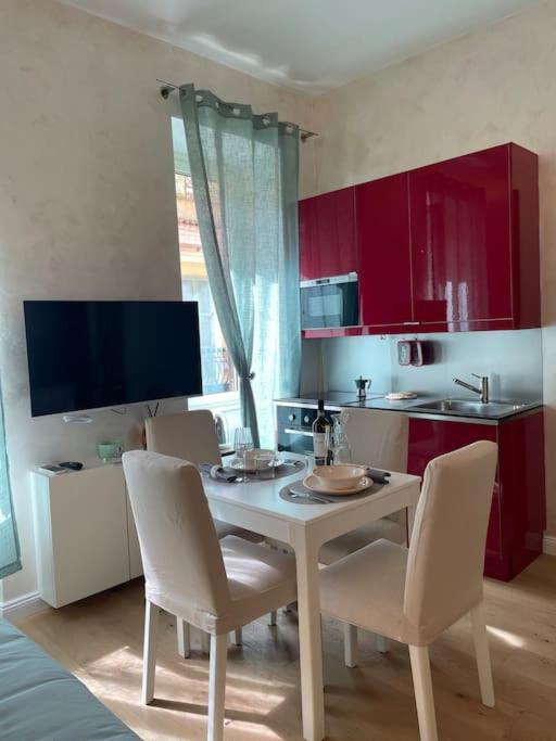 Mary St Peter Vatican Loft Apartment *